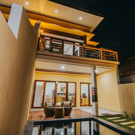 Secret Outlook Lembongan Villa